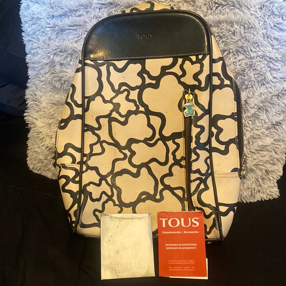 Tous Kaos one strap backpack